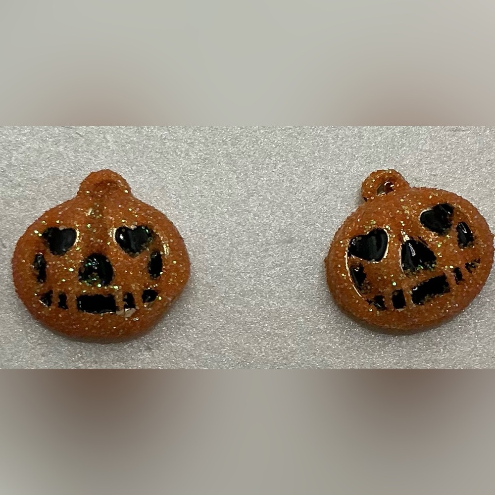 BETSEY JOHNSON GLITTER ORANGE AND BLACK PUMPKIN JACK-O- LATERN EARRINGS NWOT